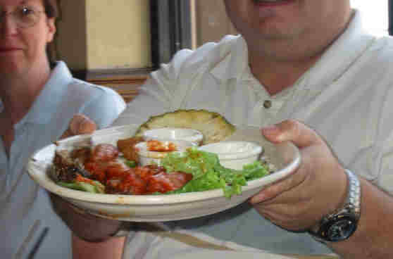 dinner plate, too bad it is not lobster